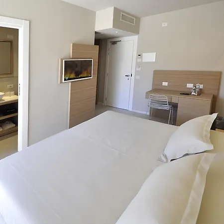 Domu Simius Life Style ホテル 3*