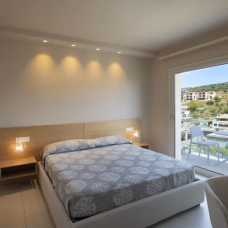 Domu Simius Life Style Otel 3*