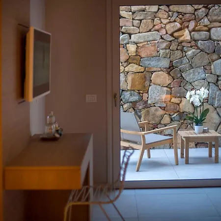 Domu Simius Life Style Otel Villasimius