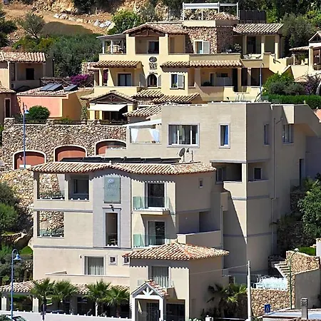 Domu Simius 3* Villasimius