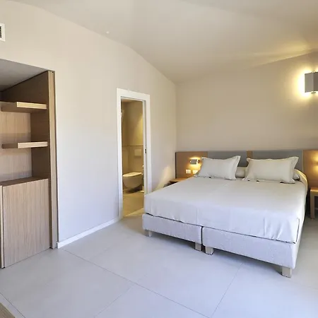 Domu Simius Life Style 3* Villasimius