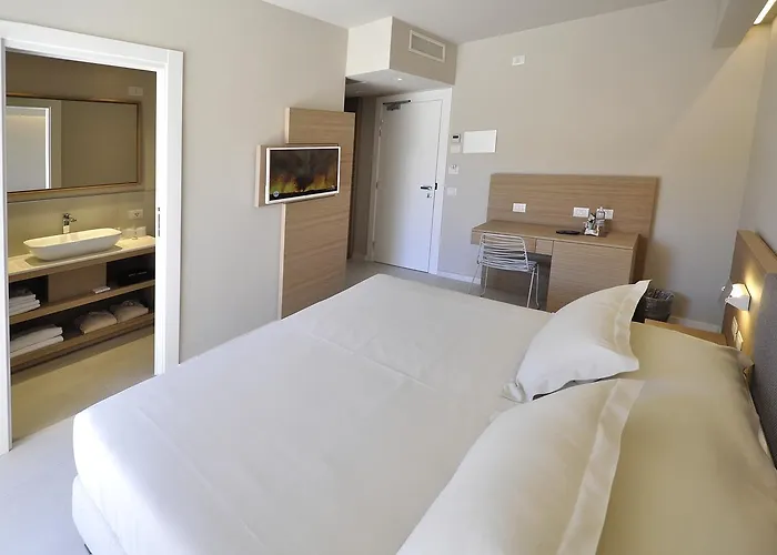 Domu Simius Life Style Hotell 3*